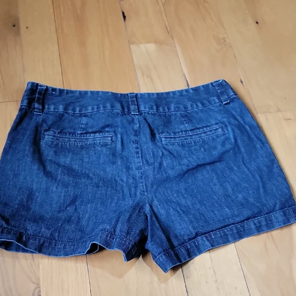 LOFT Blue Jean Shorts Classic Denim Style - Picture 5 of 5